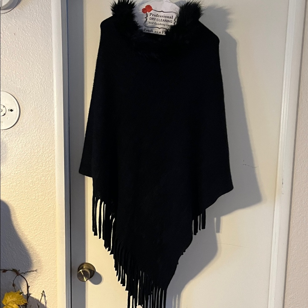 Black Poncho with Fringe and Fur Trim like NWOT